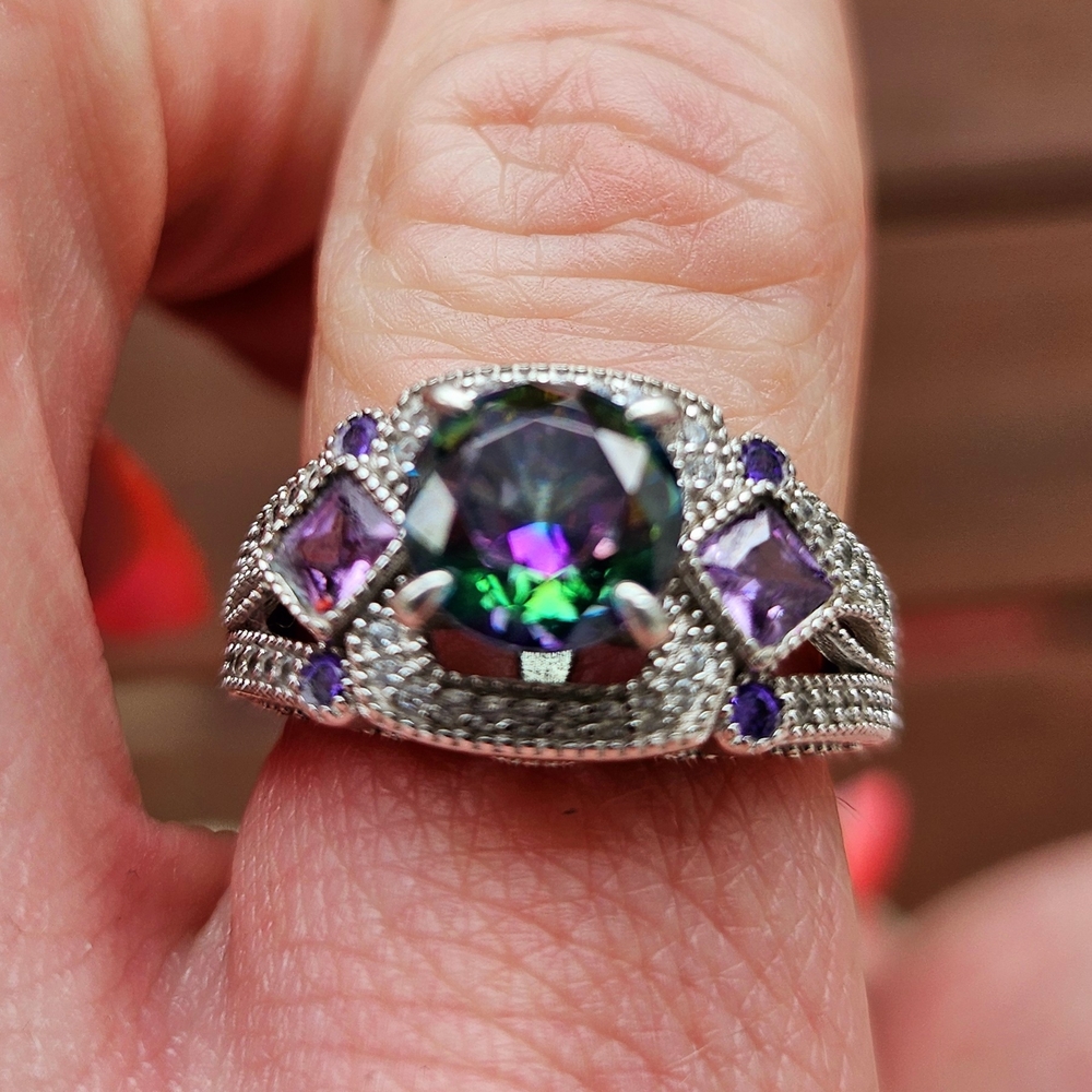 Elegant Sterling Silver 925 and Purple Women's Ring - Picture 4 of 6
